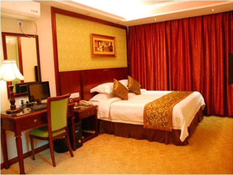 Vienna Hotel Shenzhen Train Station Branch Екстер'єр фото