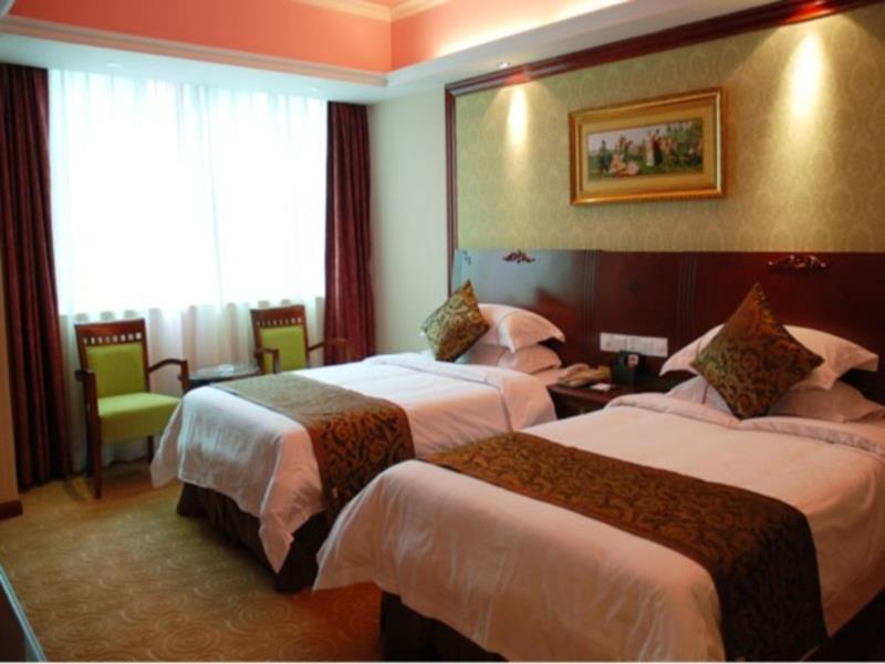 Vienna Hotel Shenzhen Train Station Branch Екстер'єр фото
